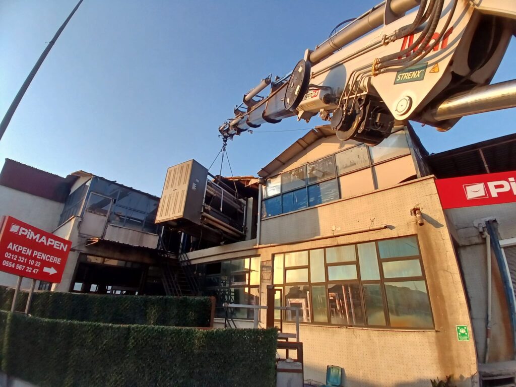 Atölye vinç operasyonu