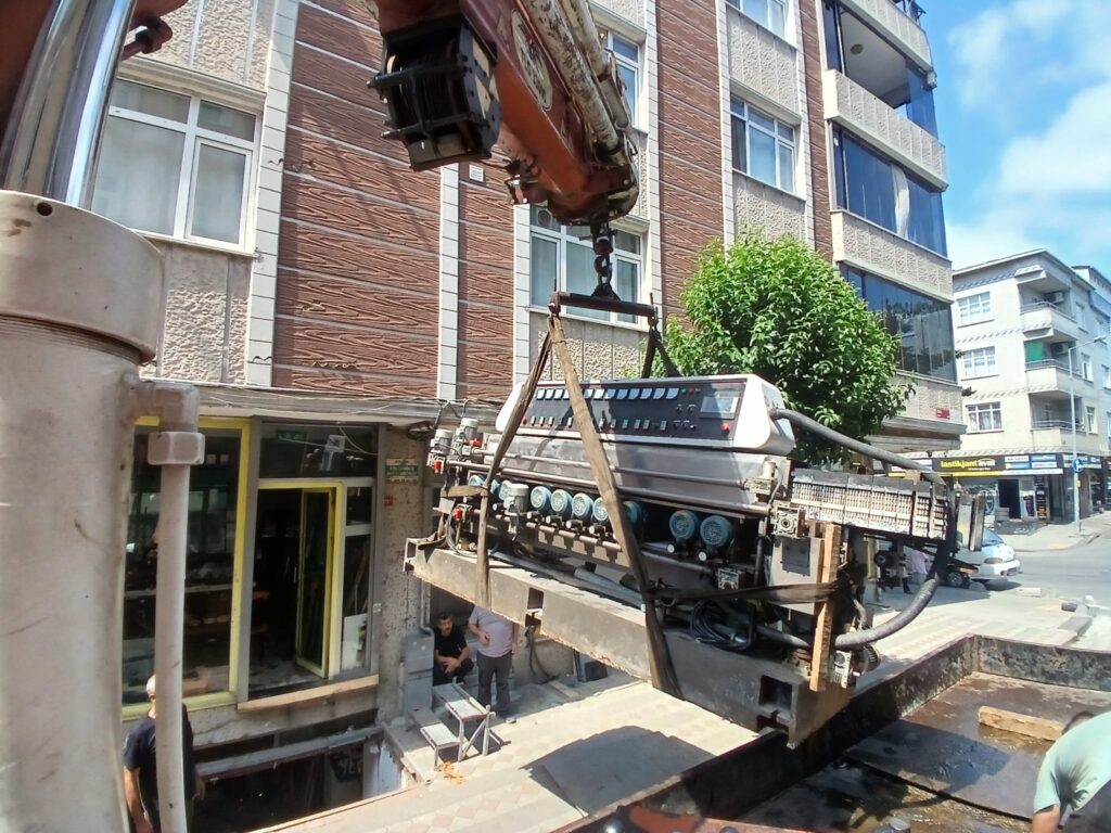 Fabrika ağır yük taşıma