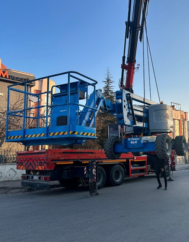 Araç Üstü Platformlar